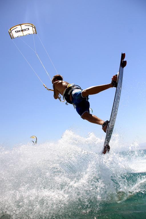 The Breakers Diving And Surfing Lodge Soma Bay Hurghada Ngoại thất bức ảnh